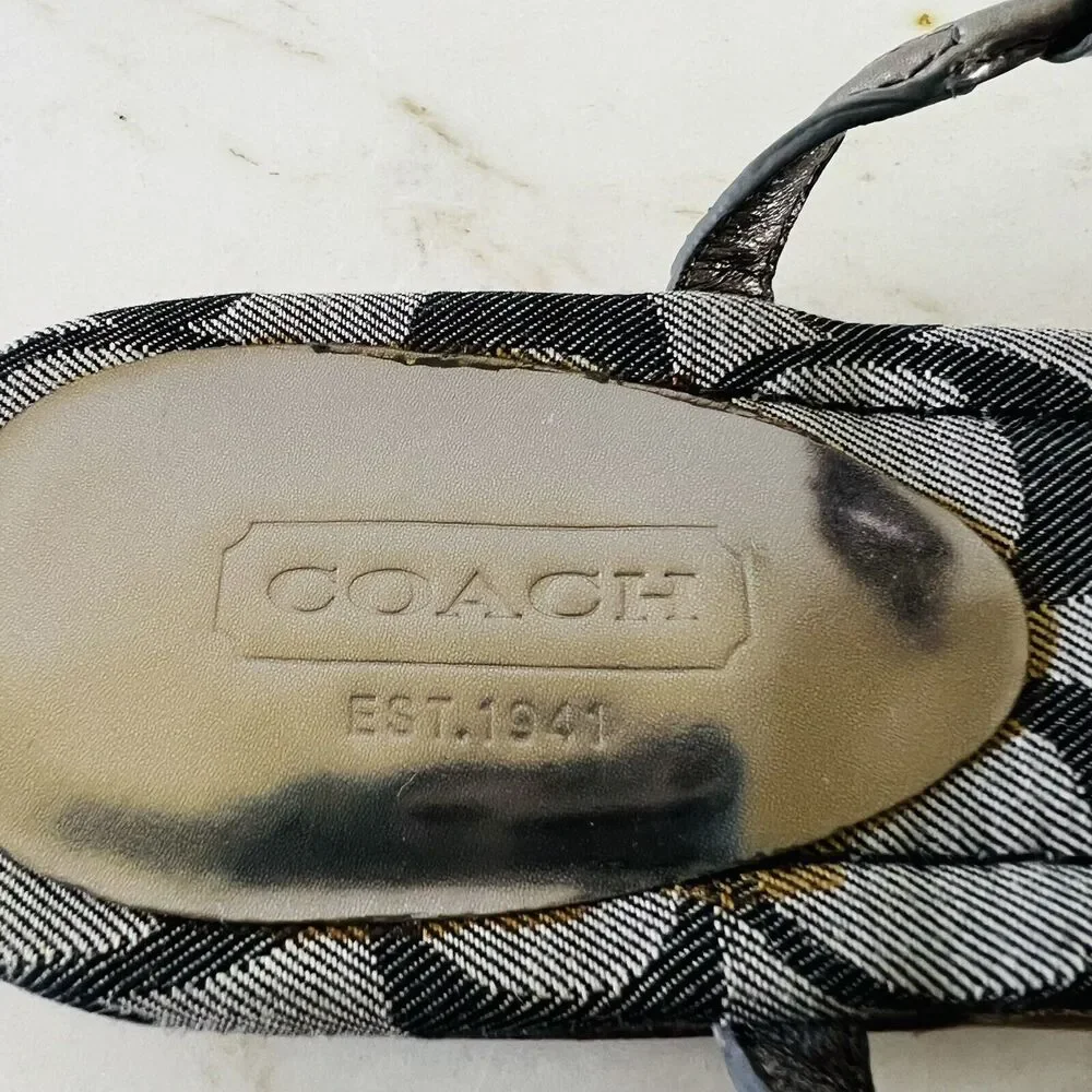 COACH Shirley Gray Black Canvas Logo Print Thong Sandal Silver Accent - US 7.5